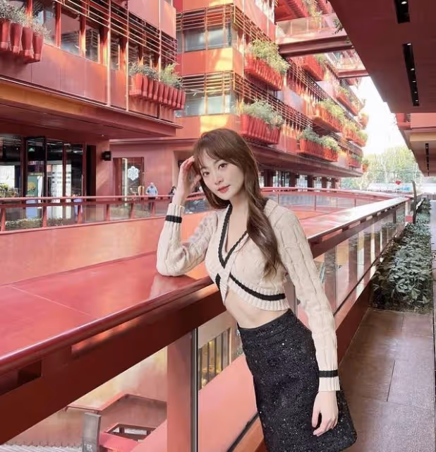 TVB前知名女星離巢後多姿多彩!轉行做網紅,遊山玩水變名媛生活