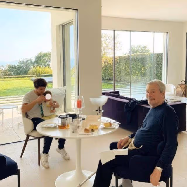 86歲巨星阿蘭德龍決定安樂死!近照發福憔悴蒼老,晚年多病纏身