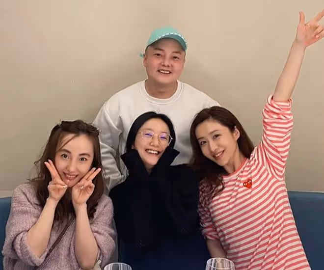 《蕭十一郎》演員聚會!李倩劉思彤美貌依舊,「泥鰍」改當經紀人
