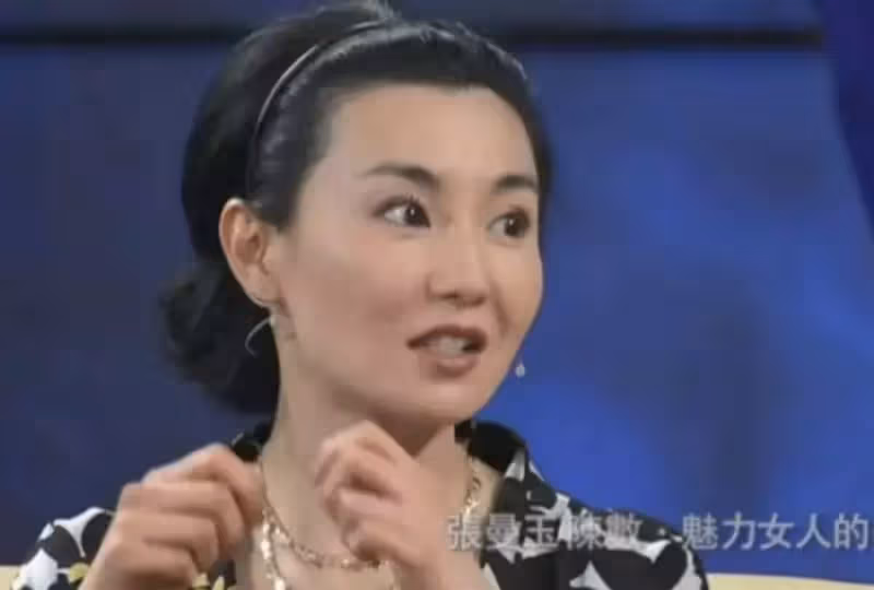 張曼玉：不願和章子怡合作，骨瘦如柴、愛穿地攤貨，57歲仍單身：姐的瀟灑你不懂