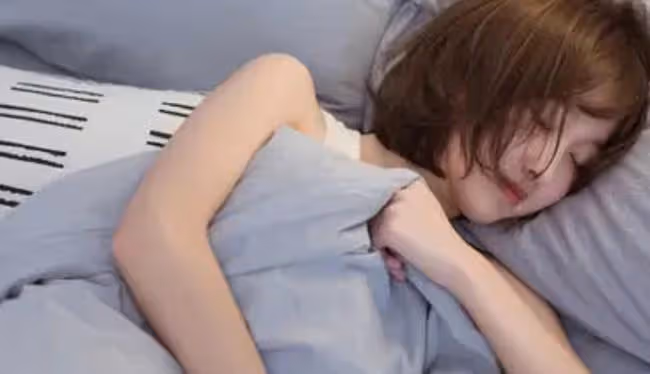 男友加班嚴重,偷看他聊天記錄,才發現我們之間存在著另一個女孩