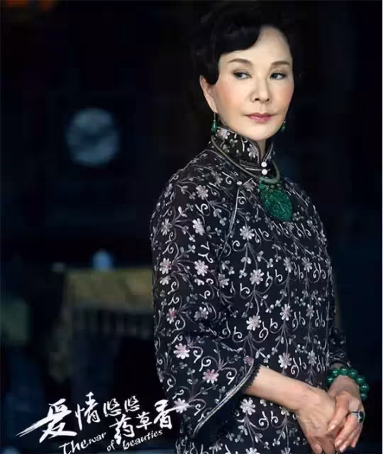 夏台鳳「痛失愛子」隔年連失2至親！遇乞討母子痛哭塞錢：妳很幸福，兒子還在身邊