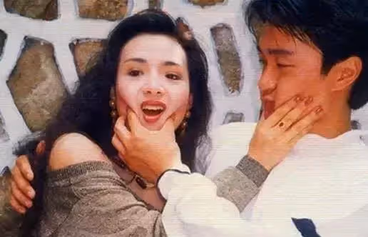 56歲葉子楣近照曝光，退圈28年，住5800萬豪宅過「單身生活」，網狂贊：妥妥的富婆