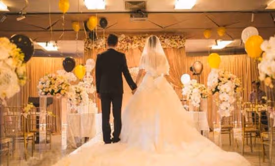 女子結婚三年，哭訴自己受了三年委屈，朋友笑道：那是你自作自受