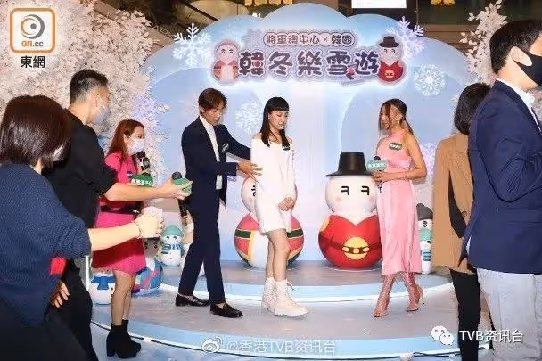 突發！TVB新晉小花淚灑現場，否認工作過勞導致生病跌倒
