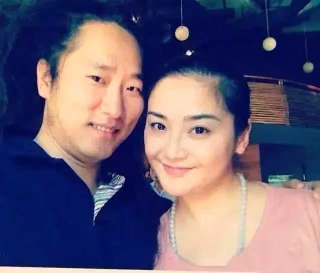 從小到大都像林青霞！小童星「13歲撞臉一夜成名」演技逼哭全網　「18歲抗父命再入行圓夢」慘變路人現況曝光