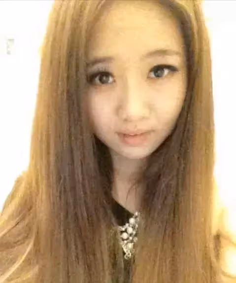 同父不同命!父親是功夫皇帝李連杰,李思卻過得不如利智女兒