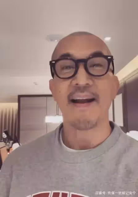 不看好大S具俊曄?汪小菲酒後直播談及感情 稱男人不能光靠嘴巴「疑似擔憂大S婚姻」