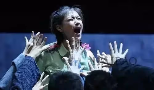萬茜的瓜：拒潛規則、曾欲輕生、遭劈腿、低調生子，她比你想的狠