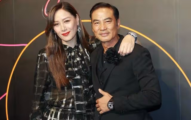 任晴佳曬兒時合照祝賀爸爸67歲生日，擁有逆天大長腿是天生的超模