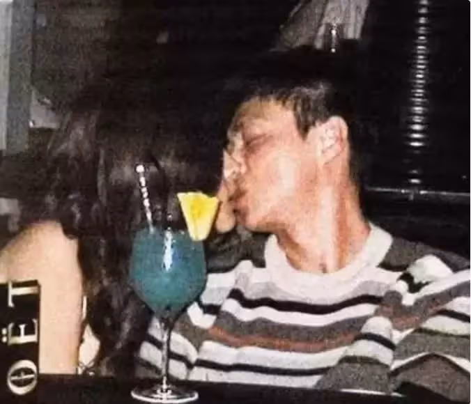 周慧敏被稱「綠帽俠」，結婚11年丈夫出軌8次，她比你想像的清醒