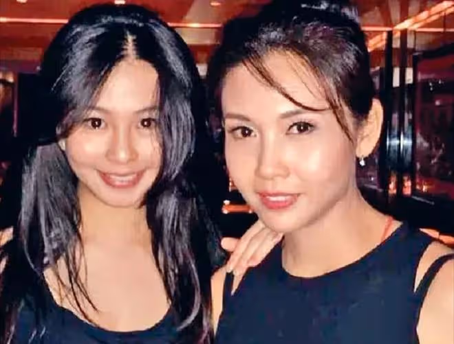 邱淑貞長女與偶像男星聚會,換穿衣服顯親密,相識多年贊男方帥氣