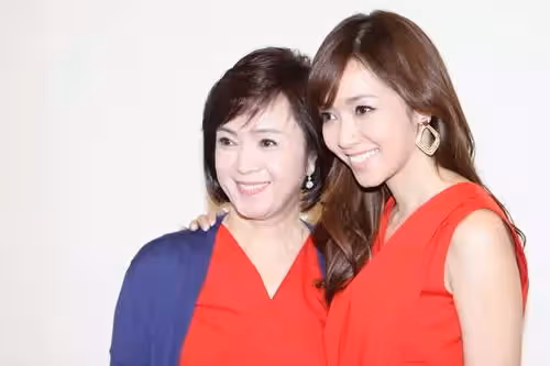 名門之後下嫁給窮小子!卻被閨蜜「霸佔老公31年」 晚年還「被搶去遺產」 最終看透人世修佛重生