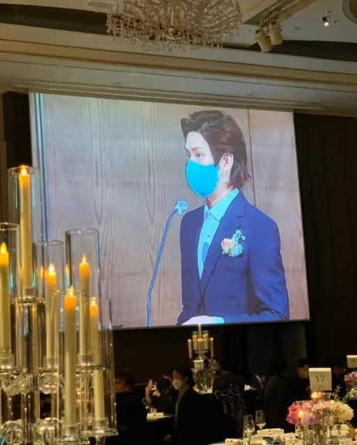 韓流天團成員姐姐婚禮，隊友家人到場祝福彰顯兄弟情深