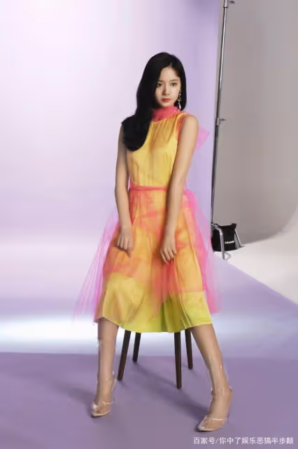 TWICE新專輯再出「麼蛾子」,子瑜媽媽護女心切發文質問經紀公司