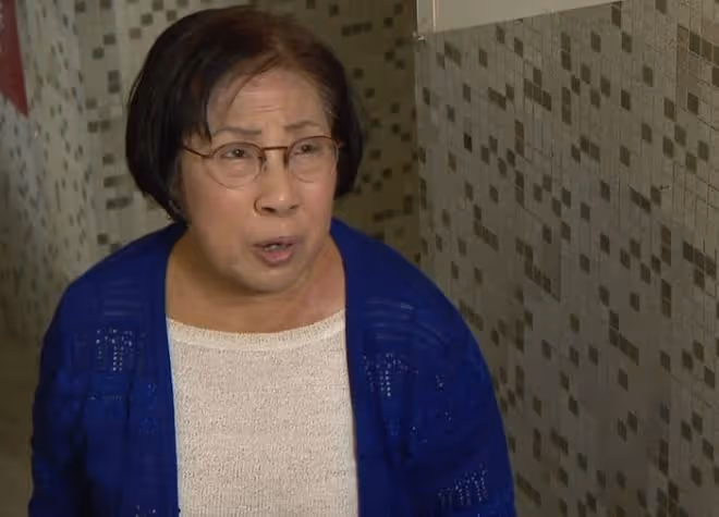 羅家英老師58歲入行跑龍套，為追夢不介意薪水低，80歲憑配角走紅