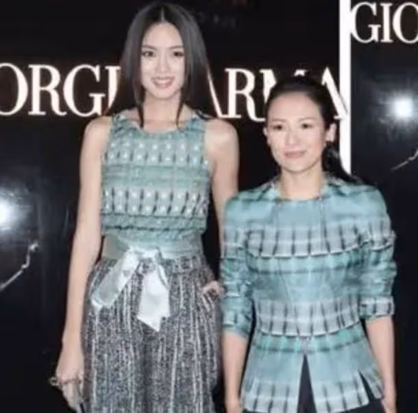 張梓琳罕曬二胎女兒，五官秀氣鼻樑高挺，嫁素人老公九年生兩女