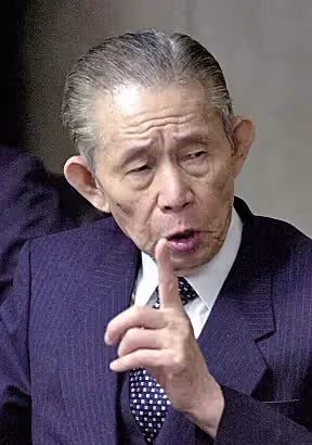 不屑賺暴利!王永慶走後13年「靠無形遺產」讓台塑繼續大賺 「連員工午餐都要管」獲經營之神美名