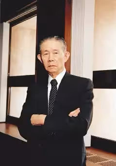 不屑賺暴利!王永慶走後13年「靠無形遺產」讓台塑繼續大賺 「連員工午餐都要管」獲經營之神美名