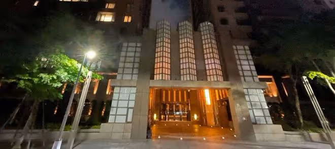 終於相見!大S老公具俊曄出關直奔老婆豪宅20年舊愛再合體