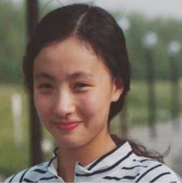 陶虹：嫁給「豬八戒」，屢遭背叛卻不離婚，看似卑微實則精明