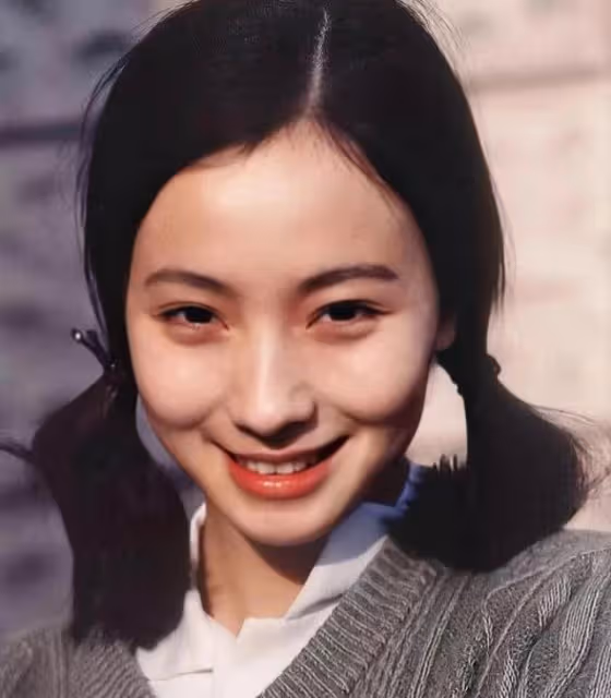 陶虹：嫁給「豬八戒」，屢遭背叛卻不離婚，看似卑微實則精明