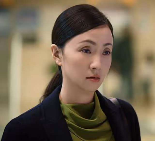 陶虹：嫁給「豬八戒」，屢遭背叛卻不離婚，看似卑微實則精明