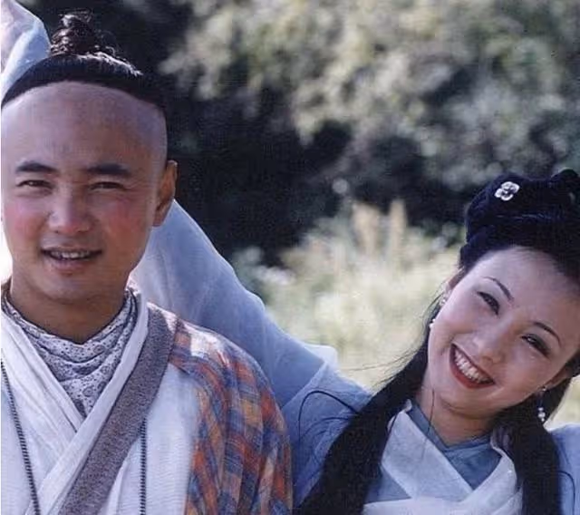陶虹：嫁給「豬八戒」，屢遭背叛卻不離婚，看似卑微實則精明