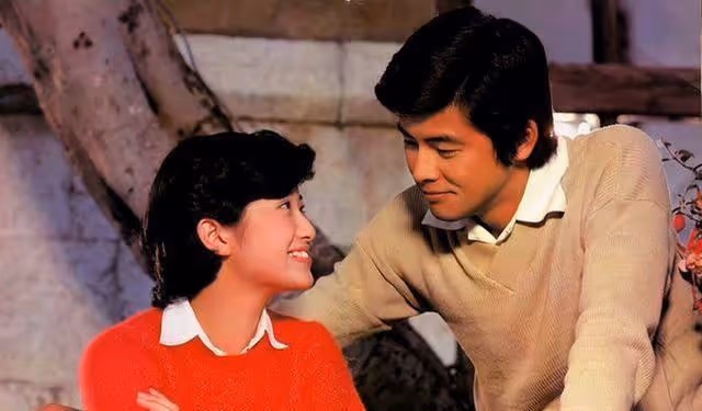 61歲山口百惠和68歲三浦友和:世間最浪漫的事,就是陪你慢慢變老