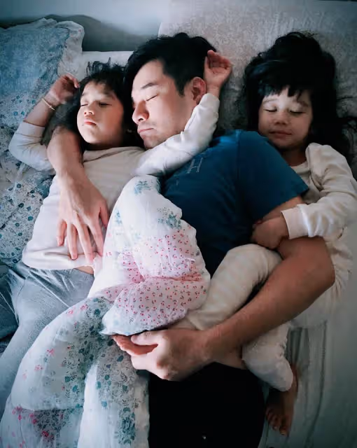 疼老婆應該的!男星連接4戲「賺錢不喊累」兩地奔波 2000萬房產「全登記老婆名下」:這樣是最好的