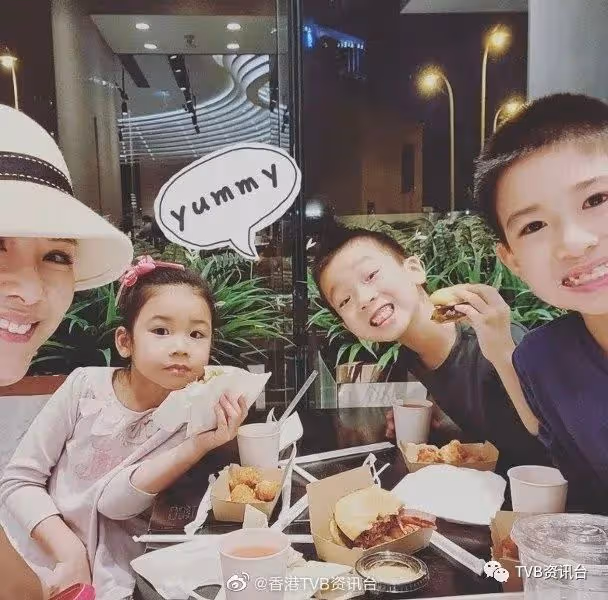 陳茵媺同仔女破戒出夜街！莊思明無辜被奪初吻
