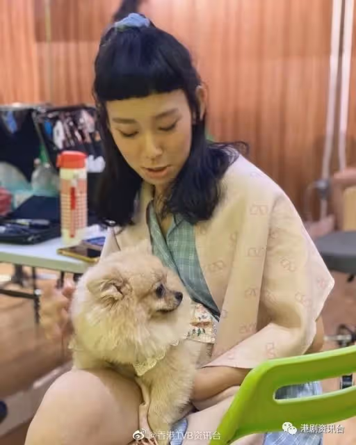 媽媽操刀拍性感孕照！何雁詩要安慰自己