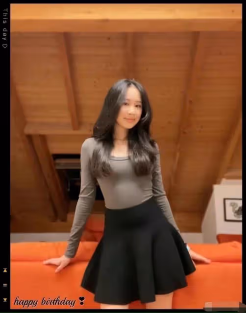 伊能靜兒子再惹爭議！與美女聚會左擁右抱，抽菸姿勢熟練似老煙槍