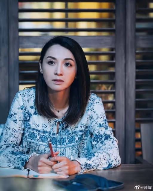 恭喜！TVB實力花旦陳煒48歲生日被求婚，男方圈外人小其5歲