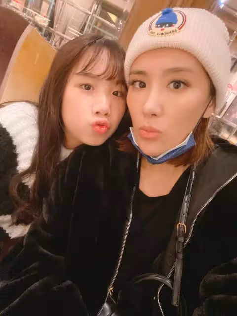 媽媽常晚回家！小禎女兒「睡前留手寫信」：親愛的母親大人 網友感動很有家教「才12歲就超懂事」