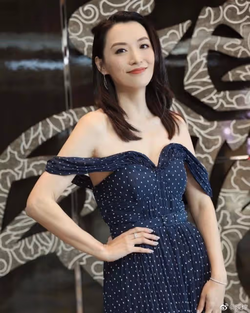 恭喜！TVB實力花旦陳煒48歲生日被求婚，男方圈外人小其5歲