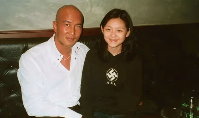 46歲5段感情,結束11年婚姻嫁大7歲韓星,大S,離公主越來越近了