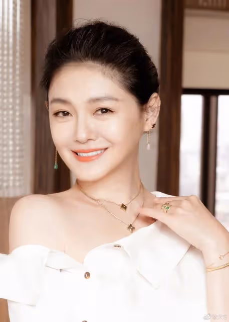 46歲5段感情,結束11年婚姻嫁大7歲韓星,大S,離公主越來越近了