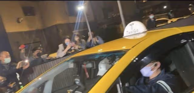 具俊曄完成隔離出關直奔大S豪宅,紳士打招呼,被台媒贊好夫婿