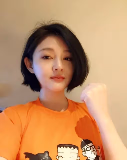 具俊曄完成隔離出關直奔大S豪宅，紳士打招呼，被台媒贊好夫婿