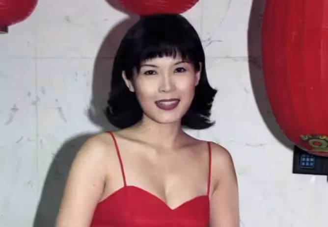 又一女星削髮為尼，50歲女星唐德惠剃度出家，坦言兒成家了無牽掛，父母陪伴送祝福，餘生將在寺廟中度過