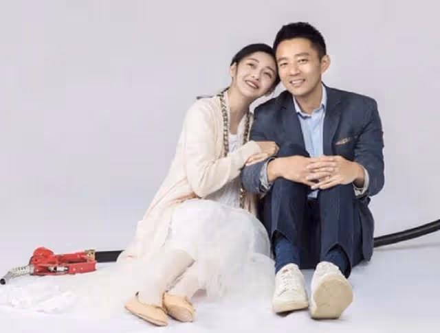 大S汪小菲再曝離婚，女方已到法院起訴要瓜分2億財產，小S也發聲
