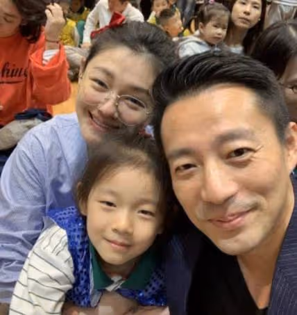 大S汪小菲再曝離婚，女方已到法院起訴要瓜分2億財產，小S也發聲