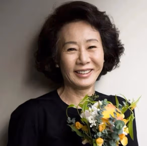 尹汝貞被要求參加甄選氣到丟劇本 曝接演《柏青哥》都是為愛兒