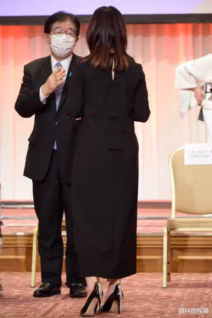 吉高由里子怎麼圓潤成這樣了?是被前任新歡刺激的嗎?