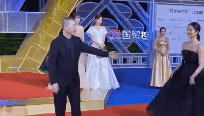 這絕對是王者,徐帆機智化解尷尬,手段高明宣示主權太霸氣!