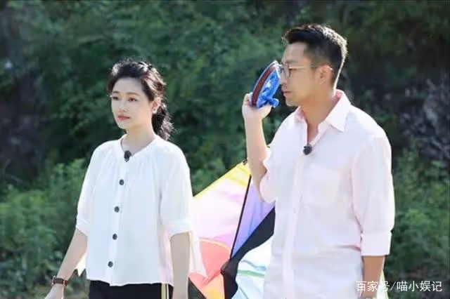 前妻再婚後汪小菲首次直播,鬍子拉碴頭髮凌亂,否認蹭大S熱度
