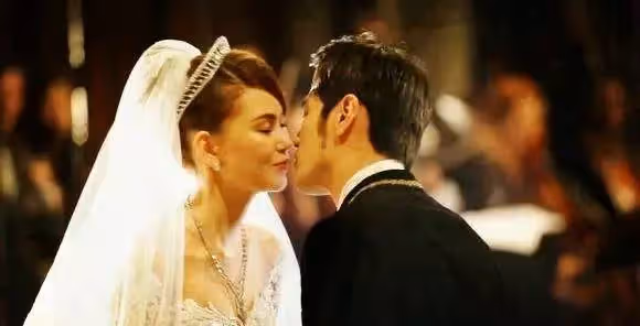 恭喜!周杰倫、昆凌再當爸媽「第三胎性別曝光」 親友說溜嘴「夫妻倆都樂開懷」
