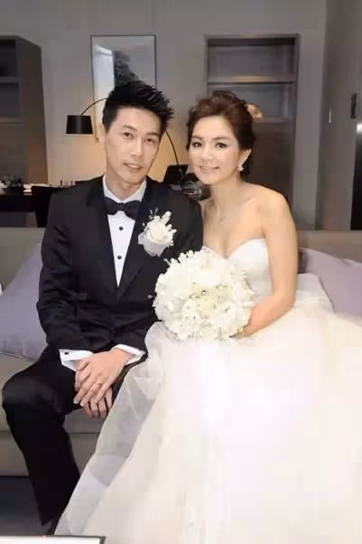 真正嫁給愛情!39歲Ella幫老公慶生太閃,「老公曾被酸吃軟飯」卻越愛越甜蜜:結婚8年還像熱戀❤️