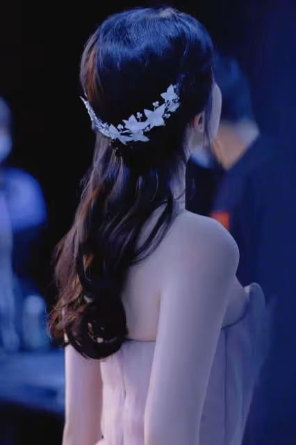 「神仙姐姐」劉亦菲超欲超火寫真